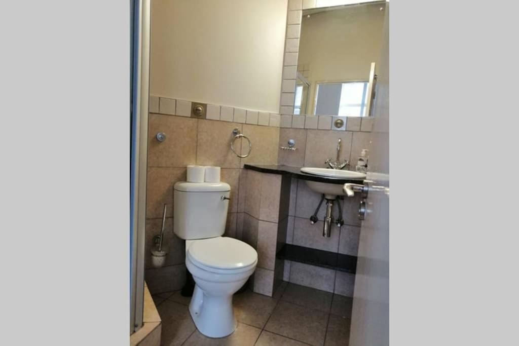 Mapungubwe Hotel Apartments Marshalltown ヨハネスブルグ エクステリア 写真