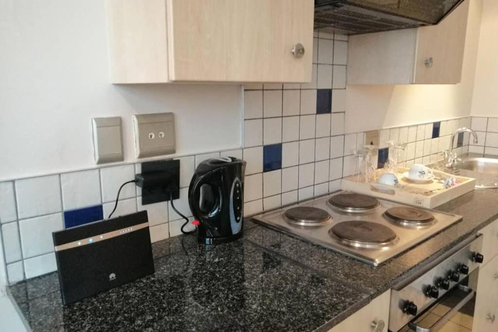 Mapungubwe Hotel Apartments Marshalltown ヨハネスブルグ エクステリア 写真