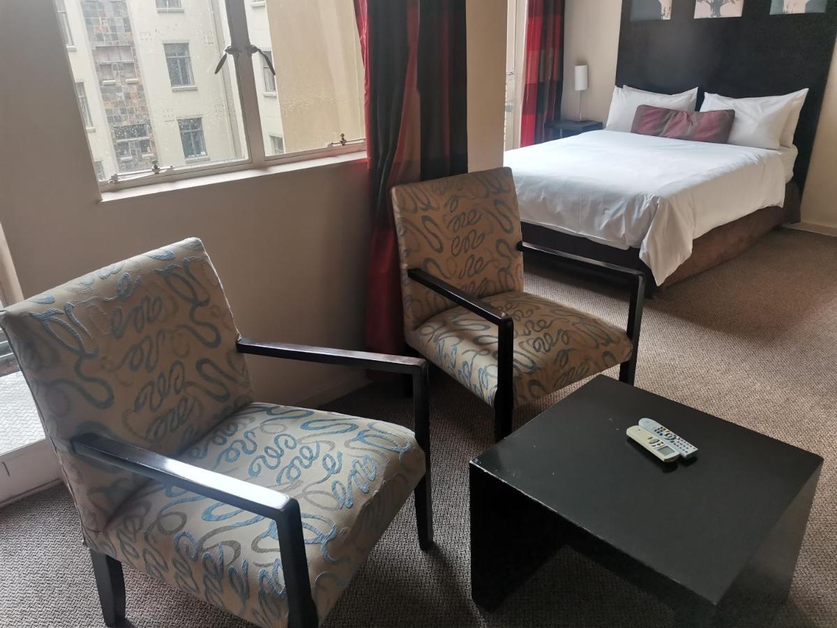 Mapungubwe Hotel Apartments Marshalltown ヨハネスブルグ エクステリア 写真